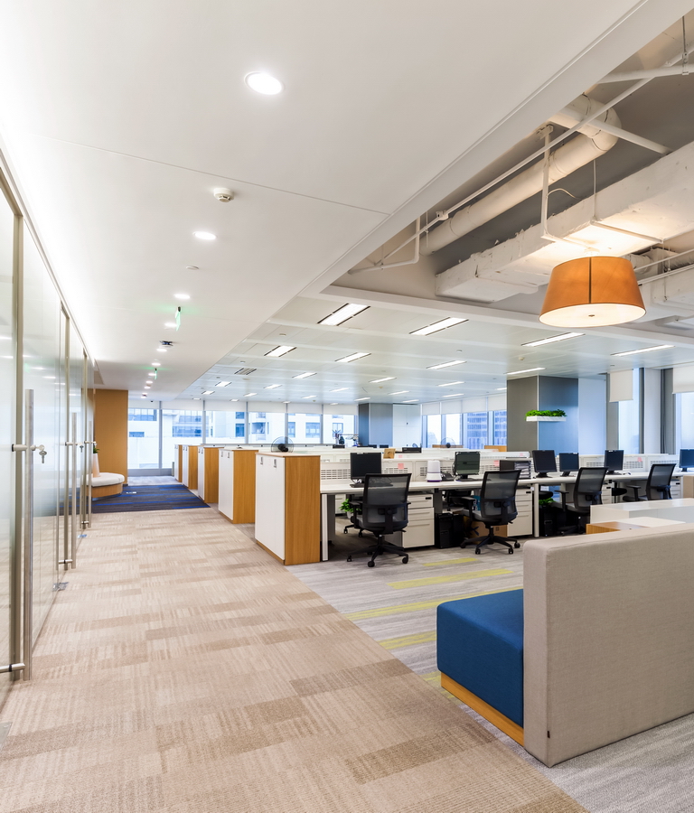 德邦證券辦公室裝修-德邦證券辦公室裝修-辦公區(qū)-pc